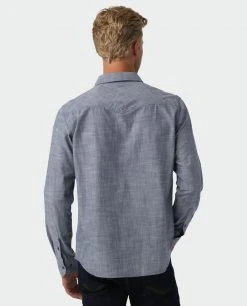 Stio Men's Ashton Chambray Shirt